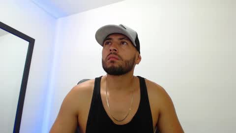 Snapshot of walter_brownn01 chatting on 20, 1, 2025 WALTER BROWN online show from 20, 1, 2025