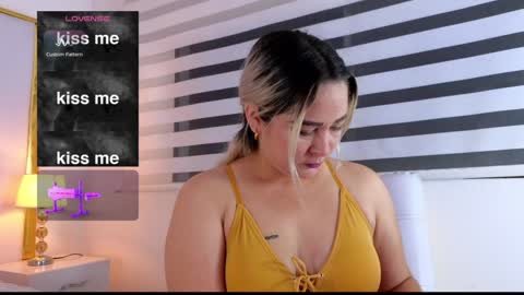 Snapshot of wandahairymilf chatting on 30, 1, 2025 Wanda online show from 30, 1, 2025