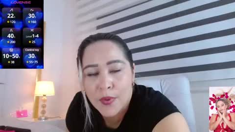 Snapshot of wandahairymilf chatting on 12, 2, 2025 Wanda online show from 12, 2, 2025