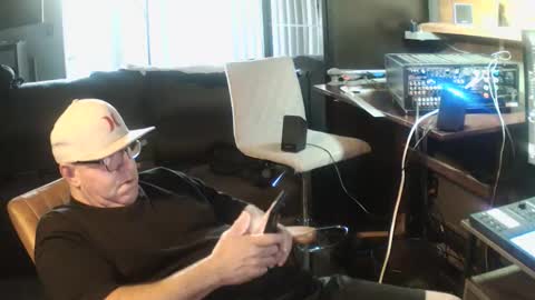 inittogetitin online show from 8, 2, 2026