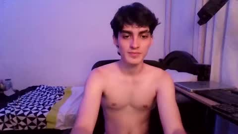 Snapshot of warrenblushfire chatting on 20, 10, 2025 W A R R E N B L U S H F I R E online show from 20, 10, 2025