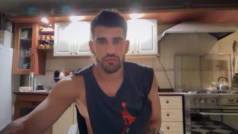 wearetwo online show from 28, 11, 2025