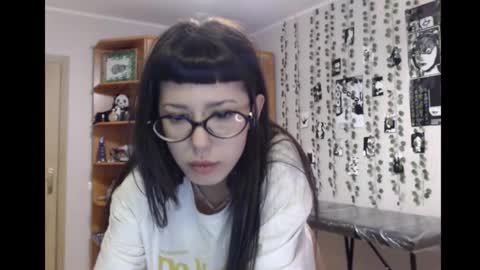 Mina online show from 14, 11, 2025