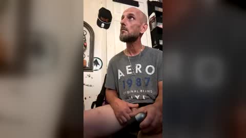 Snapshot of waynedangle chatting on 28, 6, 2026 Mike Hunt online show from 28, 6, 2026