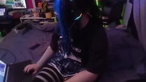 Snapshot of waysoft23 chatting on 18, 10, 2025 Ash online show from 18, 10, 2025