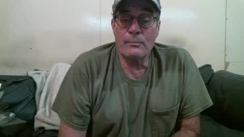 Snapshot of wbfarm chatting on 20, 4, 2026 WB Farm online show from 20, 4, 2026