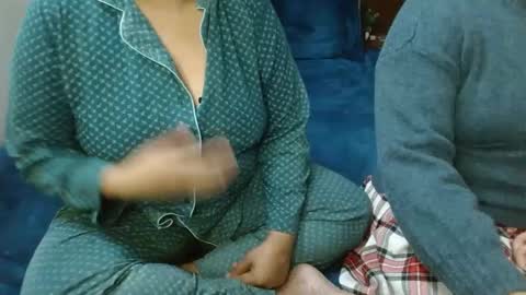 Snapshot of we_are_indian chatting on 4, 1, 2025 khushiwife kabirhubby kavyasexy gf online show from 4, 1, 2025
