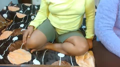 Snapshot of we_are_indian chatting on 24, 1, 2025 khushiwife kabirhubby kavyasexy gf online show from 24, 1, 2025
