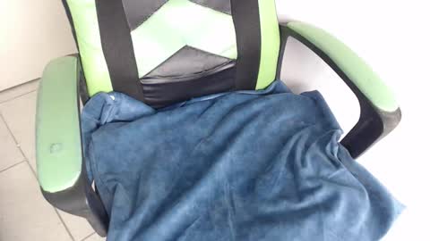 Trixie 3 online show from 20, 12, 2025