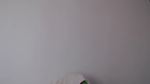 Snapshot of we_n_you chatting on 21, 7, 2026 Trixie 3 online show from 21, 7, 2026