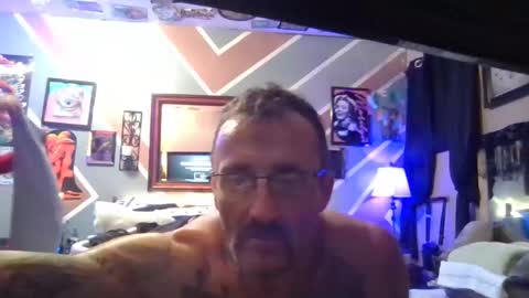 we_r_freaks online show from 5, 2, 2026