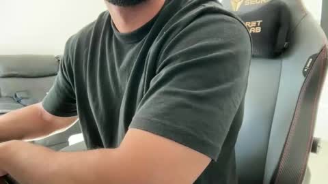 Weapon X online show from 17, 12, 2025