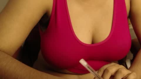 mina online show from 15, 4, 2026