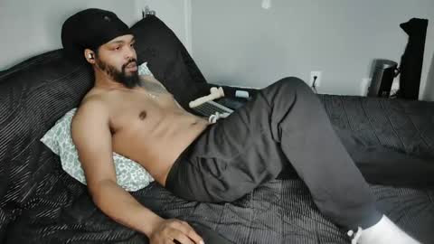 WeDaShit Come Vibe with me . online show from 15, 12, 2024