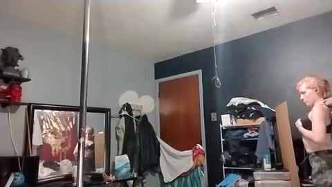 Snapshot of wednesdaywetty22 chatting on 4, 12, 2024 Marie Lynn online show from 4, 12, 2024