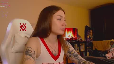  moon  online show from 8, 11, 2025