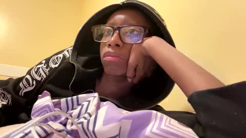 Snapshot of weeklyrush chatting on 25, 2, 2025 GoddessRush online show from 25, 2, 2025