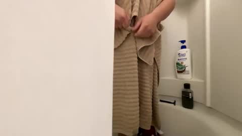 Snapshot of weenieboy08 chatting on 2, 3, 2026 weenieboy08 online show from 2, 3, 2026