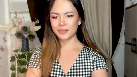 Snapshot of wellcumbabyxx chatting on 1, 5, 2026 Hi Im LOVIE Please dont forget to follow and thumbs up me online show from 1, 5, 2026