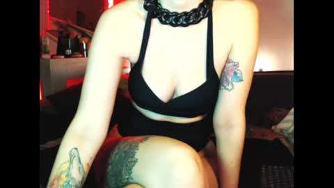 Snapshot of welliza chatting on 19, 12, 2024 Liza online show from 19, 12, 2024