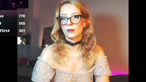 Snapshot of welliza chatting on 28, 1, 2025 Liza online show from 28, 1, 2025