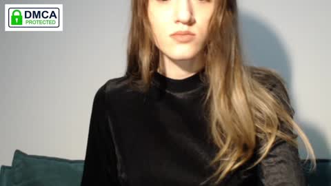 Snapshot of weltmilen chatting on 8, 12, 2024 Milena online show from 8, 12, 2024