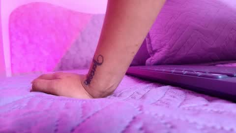 Snapshot of wensheng_ chatting on 24, 11, 2025 WEN SHENG online show from 24, 11, 2025