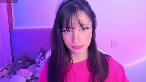 Wenstacie INDEPENDENT MODEL online show from 30, 9, 2025