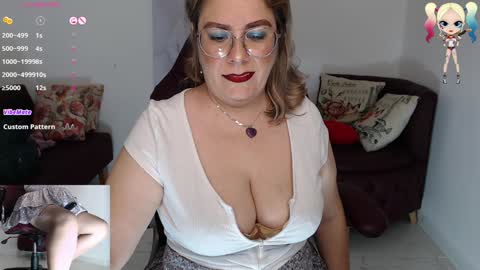 Snapshot of wet_liss chatting on 9, 1, 2025 Diva online show from 9, 1, 2025