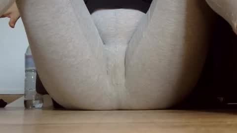 wet_pants2022 online show from 11, 9, 2025