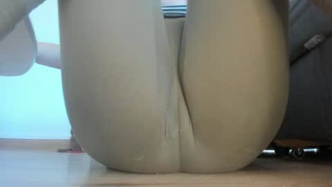 wet_pants2022 online show from 3, 7, 2026
