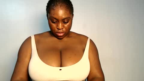 Snapshot of wet_pussyy24 chatting on 21, 9, 2025 lily online show from 21, 9, 2025
