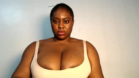 Snapshot of wet_pussyy24 chatting on 24, 9, 2025 lily online show from 24, 9, 2025