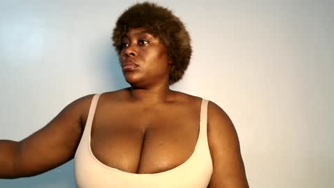 Snapshot of wet_pussyy24 chatting on 6, 10, 2025 lily online show from 6, 10, 2025