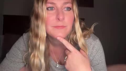 Scarlett online show from 29, 10, 2025