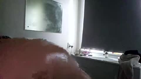 Snapshot of wet_to_fxk chatting on 3, 12, 2025 wet_to_fxk online show from 3, 12, 2025