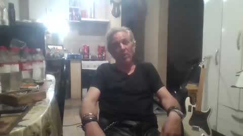 Snapshot of wg_colbert_noir chatting on 1, 10, 2025 wg_colbert_noir online show from 1, 10, 2025