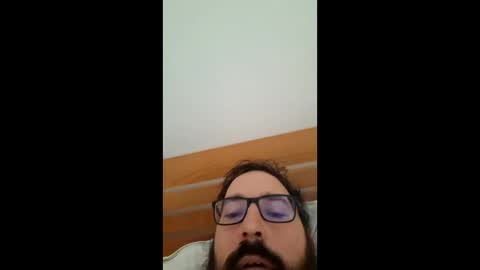 Snapshot of wheely19871606 chatting on 17, 2, 2026 wheely19871606 online show from 17, 2, 2026