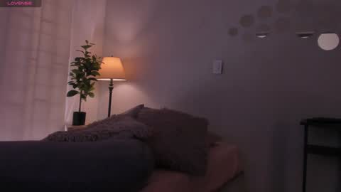 Sara  online show from 18, 12, 2024