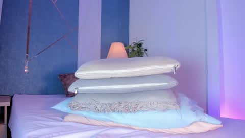 Sara  online show from 27, 3, 2026