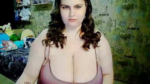 whisperinthedarkk online show from 25, 11, 2025