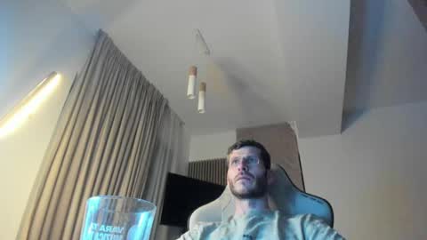Michael online show from 28, 5, 2026