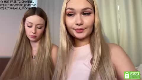 Snapshot of white_godness chatting on 8, 10, 2025 Chloe NEXT STREAM - 1 december online show from 8, 10, 2025