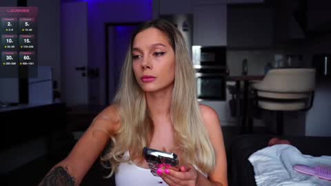 Snapshot of whitebanny chatting on 20, 1, 2025 Kate online show from 20, 1, 2025