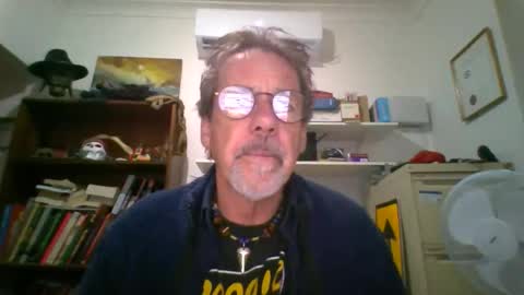 whiteboomer online show from 10, 4, 2026