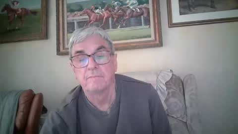 Snapshot of whitebriefs009 chatting on 20, 5, 2026 whitebriefs009 online show from 20, 5, 2026