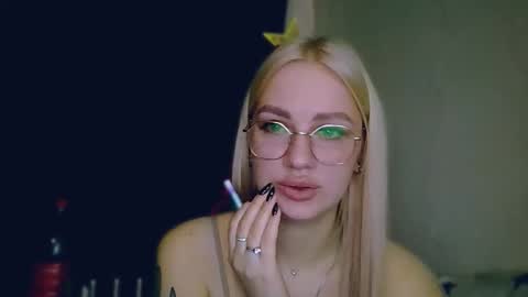 whitehex666 online show from 12, 2, 2026