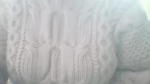 Snapshot of whitesweater chatting on 19, 2, 2025 whitesweater online show from 19, 2, 2025