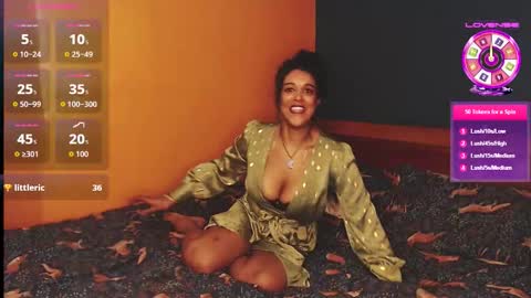 Whitney Peach online show from 13, 2, 2026