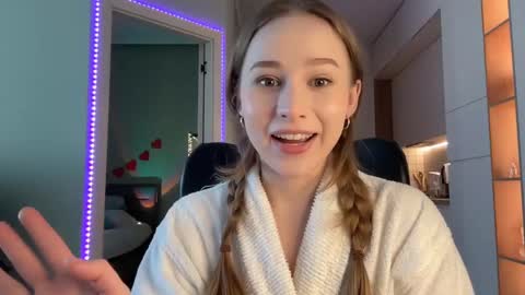 Alisa online show from 15, 12, 2024